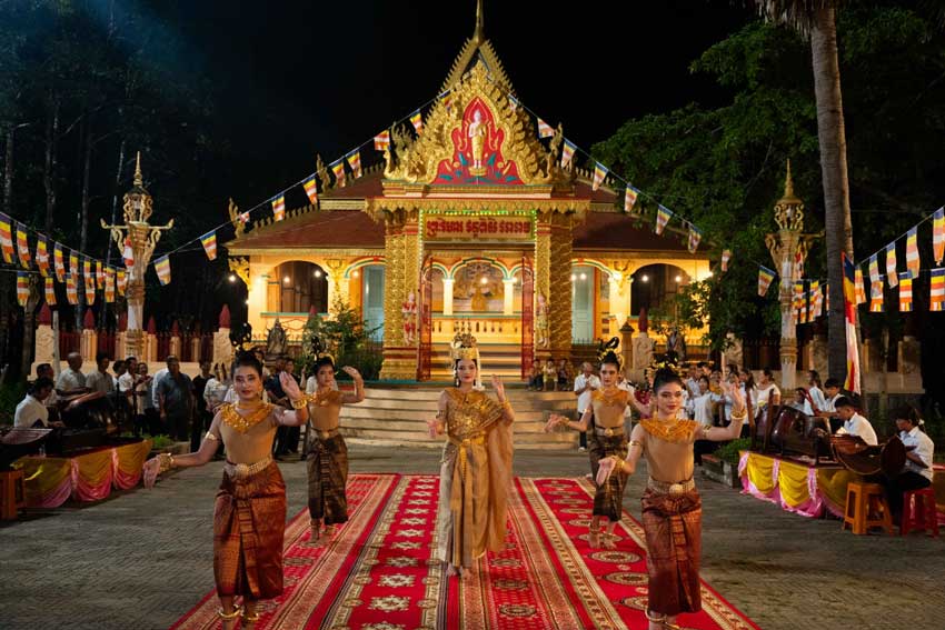 Có nhiều nét văn hóa của người Khmer trong Heo Năm Móng nhưng đáng tiếc không có chất liệu nào được làm nổi bật lên.