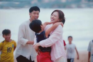 Nhân vật được xây dựng chưa thật sự sâu khiến mình thiếu cảm giác tin tưởng vào những hành động của nhân vật trong phim.